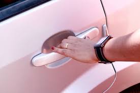 Hello, i am mike barrett and welcome to auto excel. Car Unlock Service Near You Coral Gables Towing Service