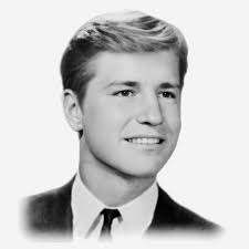 We had a little mini-DFAS reunion last year.