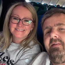 Best way to get from CDG to Cheyenne please? And return? Just seen bolt  won't collect from hotel