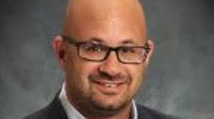 Wife of late Jeffersonville city councilman vies for his seat