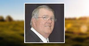 Shannon Bergstrom's Instagram, Twitter & Facebook