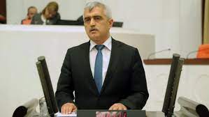 İşte ömer faruk gergerlioğlu'nun biyografisi. Haberler Nerina Azad Tarafsiz Ve Guvenilir Kurd Ve Kurdistan Haberleri Pesmerge Barzani