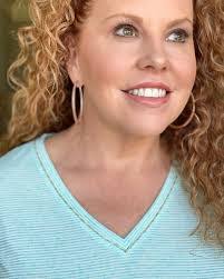 Sheena Crowder's Instagram, Twitter & Facebook