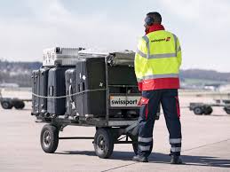 Experte, master und interner auditor im bereich der funktionalen sicherheit und entwicklungsmitarbeit in den bereichen hardware / sw embedded. Swissport Tour Der Weg Des Gepacks Flughafen Zuerich