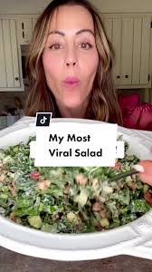 Katie Ashmore's Instagram, Twitter & Facebook