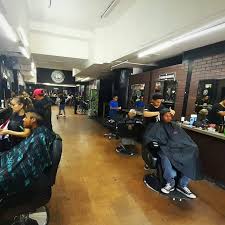 Ofrecemos una solución para los barberías y hombres que buscan una barbería cerca. Barberlife Escuela De Barberia Guadalajara Curso De Barberia Profesional