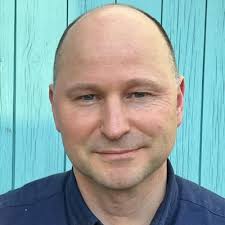 Robin Koch (@RobinBrussels)