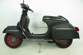 Discover on vespa.com all the models, promotions and news from the vespa world, an italian style www.vespa.com. Motovespa Gt Schwarz Matt 125ccm Vespa4ever