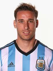 El veterano volante argentino no continuará en el milan cuando finalice esta temporada y su futuro podría estar de nuevo en la liga argentina. Lucas Biglia Argentina Home Facebook