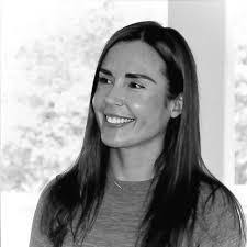 Laurel Dolan's Instagram, Twitter & Facebook