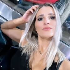 Tonya Nicole Hassell (@tonyanicolee) • Instagram photos and videos