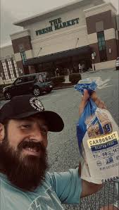 Are there any low carb gluten free bread options out there?