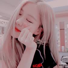 You can also upload and share your favorite rose blackpink aesthetic wallpapers. Aesthetic Blackpink And Rose Image 7609282 On Favim Com