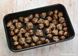 Each case contains two or three nuts and, unlike conkers, they are edible. How To Pick And Roast Chestnuts Eats Amazing