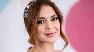 Lindsay lohan asks tiktok user to take down viral cameo (exclusive). Lindsay Lohan Promiflash De