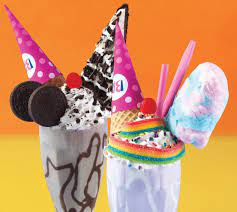 Baskin Robbins Introduces New Freakshakes For National Ice Cream Day Ice Cream Day Sweet Drinks Baskin Robbins