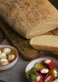 Italienisches Weissbrot Mit Olivenol Kuchenmomente Rezept Italienisches Weissbrot Weissbrot Kochen Und Backen