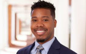 First Cohort of Oculus Fellows Form Fast Bonds, Shape Future of UVA  Darden's Prestige Scholarship