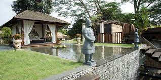 Dari wacananya bahwa setengah (1/2) lingkaran merupakan lingkaran dalam bentuk setengah (1/2), artinya lingkaran ini hanya sebagian saja. 8 Ide Keren Gazebo Ruang Bersantai Ala Resor Halaman All Kompas Com