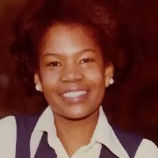 Carlette Smith's Instagram, Twitter & Facebook