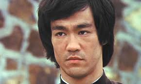 Sách về Lý Tiểu Long: Chê bai phái Thiếu Lâm