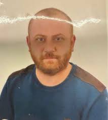 Mahallemizin gençlerinden Eren Doğan canımız yakalandığı amansız hastalık  sonucu Hakk'ın rahmetine kavuşmuştur.Cenaze töreni yarın öğlen Gazi  Cemevi'nde yapılacaktır.Merhuma Allah'tan rahmet,sevenlerine ve yakınlarına  baş sağlığı ve sabır diliyorum ...