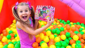 For the background and decoration. Diana Pretend Play Funny Candy Toy Story Surprises And Toys Video For Children Youtube