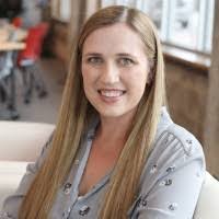 Laura Thurman's Instagram, Twitter & Facebook