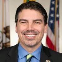 Tomas Batalla's Instagram, Twitter & Facebook