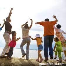 Hemos recopilado imágenes sobre imagen familia en navidad incluyendo imágenes, fotos, fotos, fondos de pantalla y más. Que Aporta El Baile A Los Ninos La Danza En La Infancia