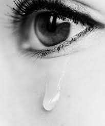Tears Crystal Vial For Tears Love In Ordinary Time Crying Photography Crying Eyes Crying