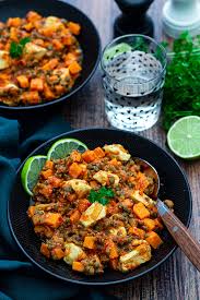 Dahl De Lentilles Vertes A La Patate Douce Et Poulet Amandine Cooking Recette Patate Douce Recettes De Cuisine Plats Healthy