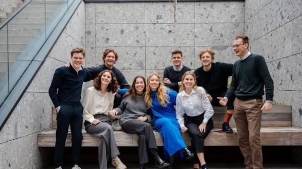 Young Graduates | Lotus Careers