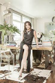 The beautiful television presenter was born as kristin karen davila on 21st november 1970 as the eldest child in the family. Home Is Where Karen Gets A Head Start Peopleasia
