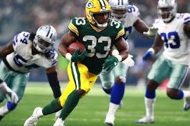 Green bay packers running back aaron jones saw 20 of the 22 carries by green bay running backs in sunday's win over the carolina panthers. In The Year Of The Rookie Running Back The Packers Aaron Jones May Be The Next Star Acme Packing Company