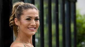 Fiona erdmann is a german model, actress and reality television personality who placed fourth in the second season of the german competitive reality fiona erdmann family details: Ex Gntm Star Fiona Erdmann Ware In Dubai Fast Im Knast Gelandet