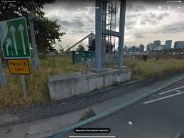 This shows how important it is to build the silvertown tunnel as there are few alternative routes to cope with current volumes of traffic. Does Anyone Have Info On The Elephant Statues At The Blackwall Tunnel And Above Subway On Holloway Road London