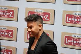 Kenneth allein zu haus (german: Kay One Diskografie Wikipedia