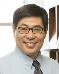 Robust Hippocampus Localization From Structured Magnetic Resonance Imaging  Using Similarity Metric Learning