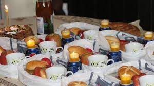 Participarea câtorva steliști la euro u21 îi alimentează lui becali visul că ar putea să câștige zeci de milioane de euro de pe urma lui coman și a lui man, însă competiția aceasta și unele îmi place respect raportează răspunde. MoÈ™ii De IarnÄƒ 2020 Ce Nu Se DÄƒ De PomanÄƒ Stirile Kanal D