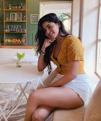 40 Model Divya Bharathi Images Hd Model Turned Actress Divyabharathi Photos Live Cinema News Divya was born in 1974 in. 40 model divya bharathi images hd