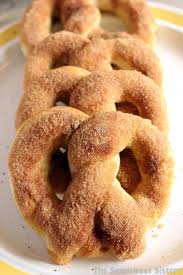 Copycat Auntie Anne S Cinnamon Sugar Soft Pretzel Recipe Soft Pretzel Recipe Food Recipes