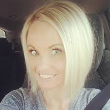 Danielle Schoonover's Instagram, Twitter & Facebook