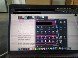Flickering red and green lines on Macbook… - Apple Community