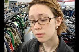 Sharon Thrift's Instagram, Twitter & Facebook