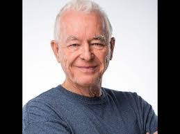 Lori Glaze's Instagram, Twitter & Facebook