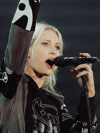 Emily Armstrong Official