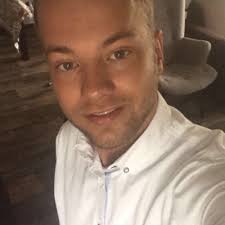 Roos Pelgrim op LinkedIn: 🎓 𝐀𝐅𝐆𝐄𝐒𝐓𝐔𝐃𝐄𝐄𝐑𝐃 Met trots kan ik  delen dat ik mijn bachelor…