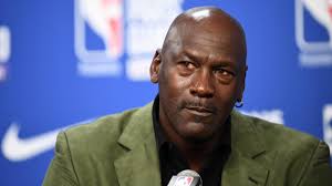 Michael jeffrey jordan (born february 17, 1963), also known by his initials mj, is an american businessman and former professional basketbal. Michael Jordan Nba Ikone Reagiert Wutend Auf Tod Von George Floyd Eurosport
