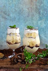 Karamelsauce über die kruste streichen. Bananen Pudding Dessert Rezept